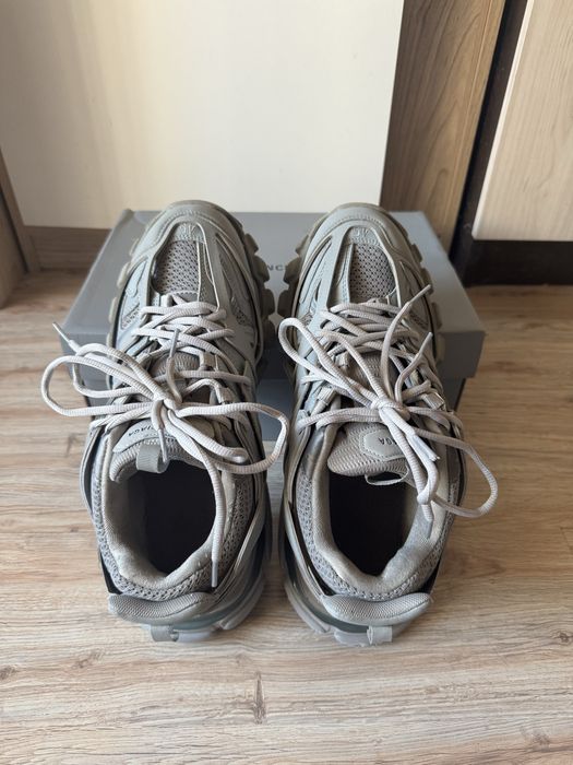 Balenciaga track grey