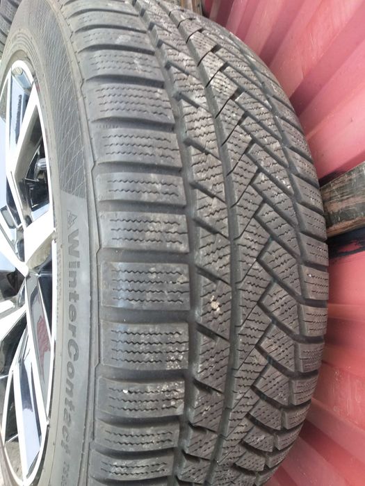Set 4 anvelope Continental wintercontact 235 45 r18 ci137