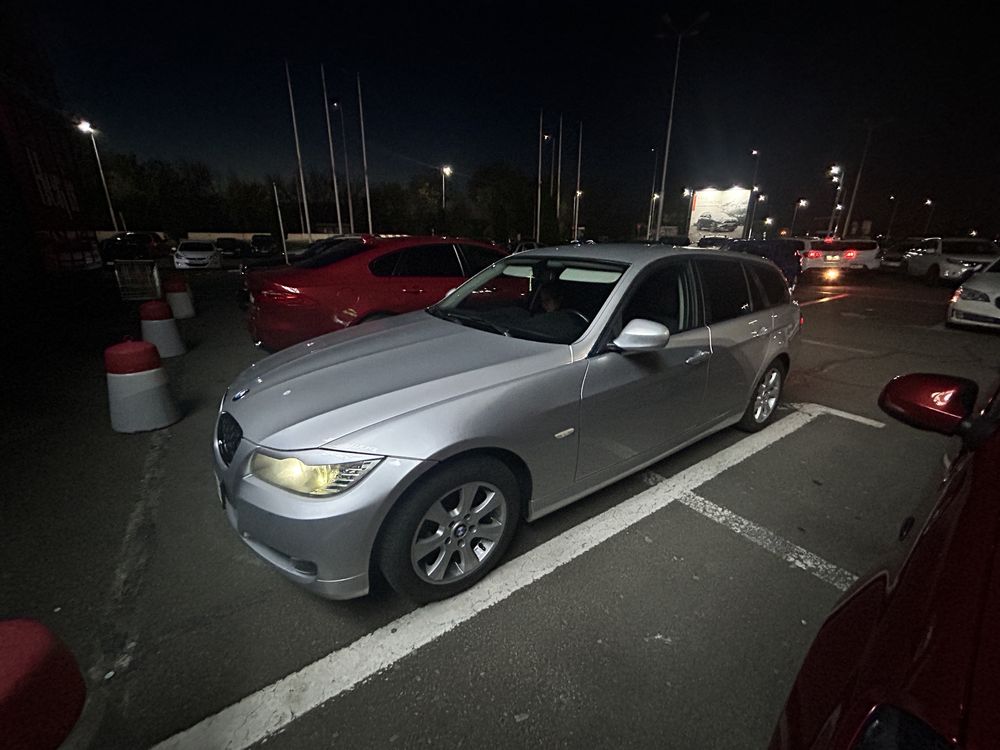BMW E91 318i • 2010 • Euro 5