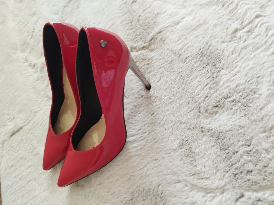 Продам туфли женские 37 размера