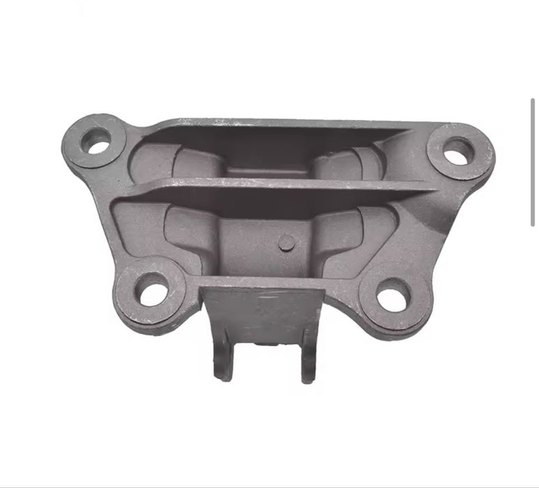 Тампон за двигател Mitsubishi Space Runner N84W 1997-2004 MR316269