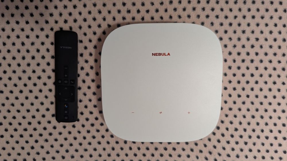 Anker Nebula proiector