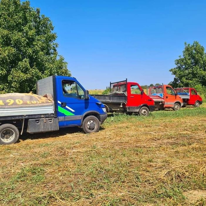 Evacuări moloz servicii de debarasări moluz , decopertări gresie