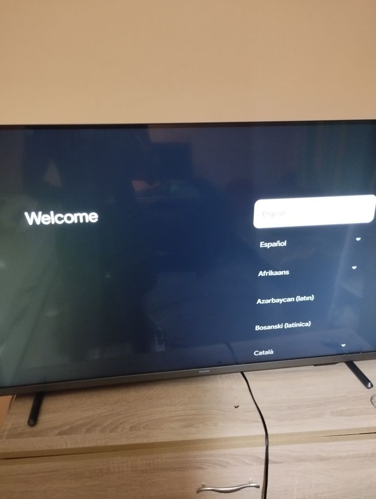 PHILIPS 43PUS7608 UHD LED SMART TV + Google Chromecast