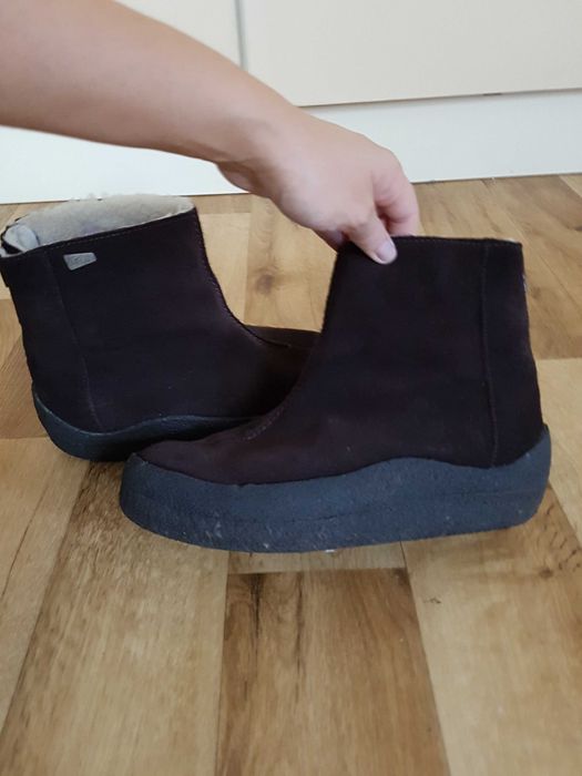cizme ghetet botine cizmulite Clarks piele intoarsa si blana oaie