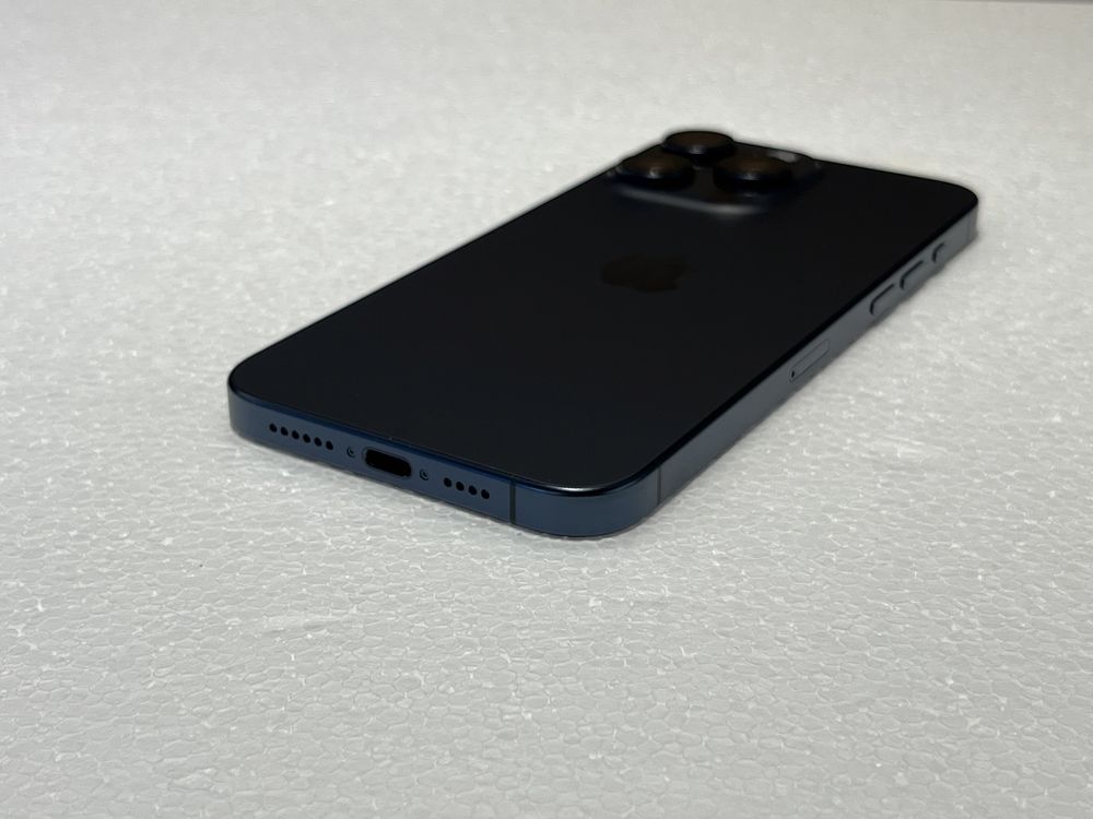 iPhone 15 Pro MAX 256Gb Blue Titanium Neverlocked 100% viata bateriei