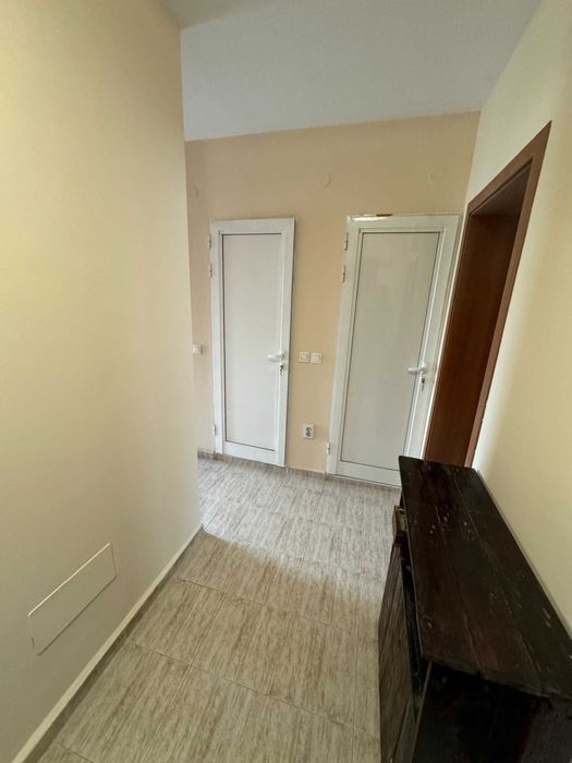 Дава се под наем Тристаен апартамент в София, Банишора - 130 кв.м за 650 € - Снимка #3