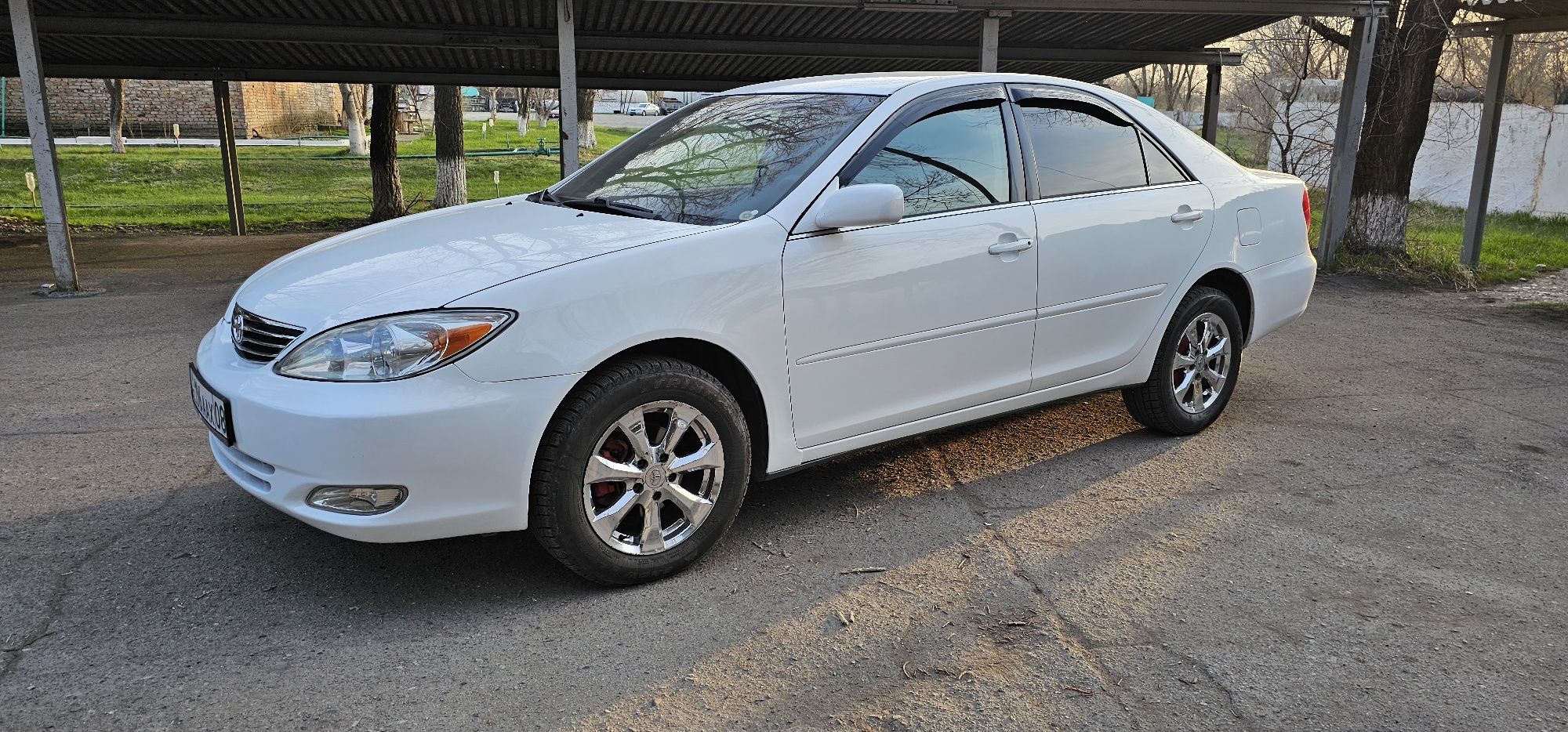 Toyota Camry LE.