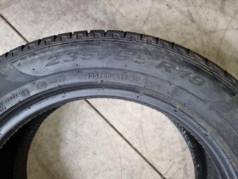 235/55/19 PIRELLI 4бр