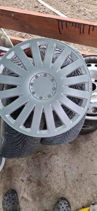 Vand cauciucuri de iarna