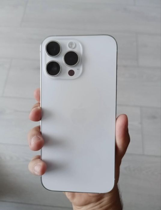 iPhone 14 Pro Max 256 GB Silver в отлично състояние