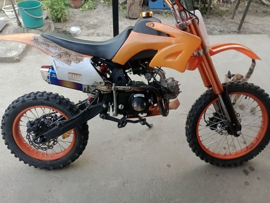 Vând Cross 125cc