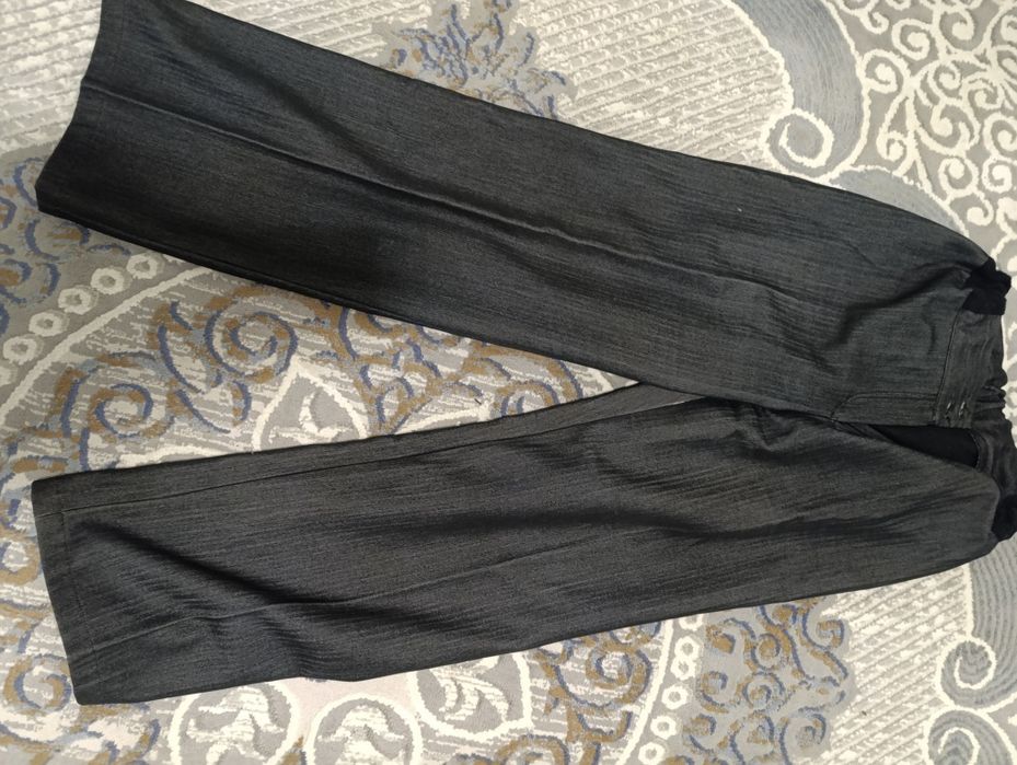 Женский брюк классический