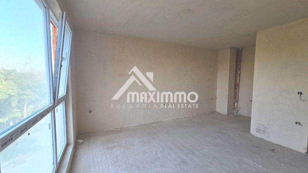 Продава се Двустаен апартамент в Варна, Младост 1 - 60 кв.м за 1584 €/кв.м - Снимка #2