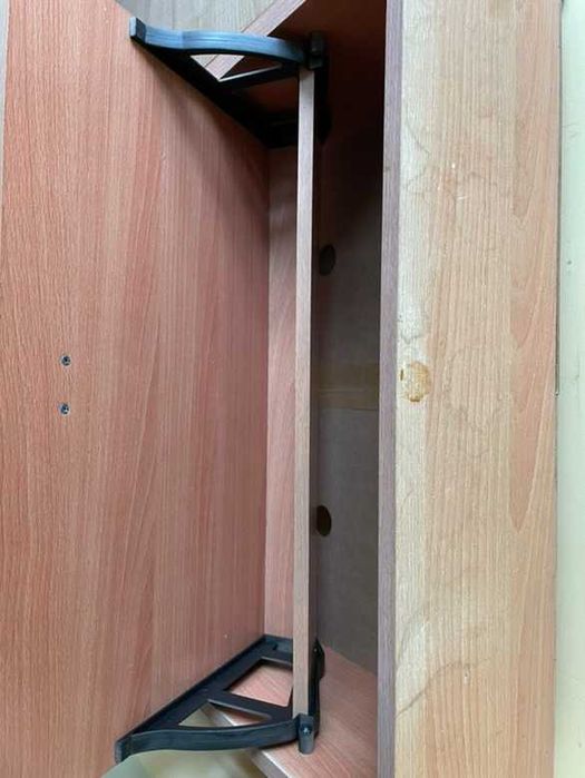 Шкафове за обувки – 2 броя, по 3 падащи врати, цвят бук