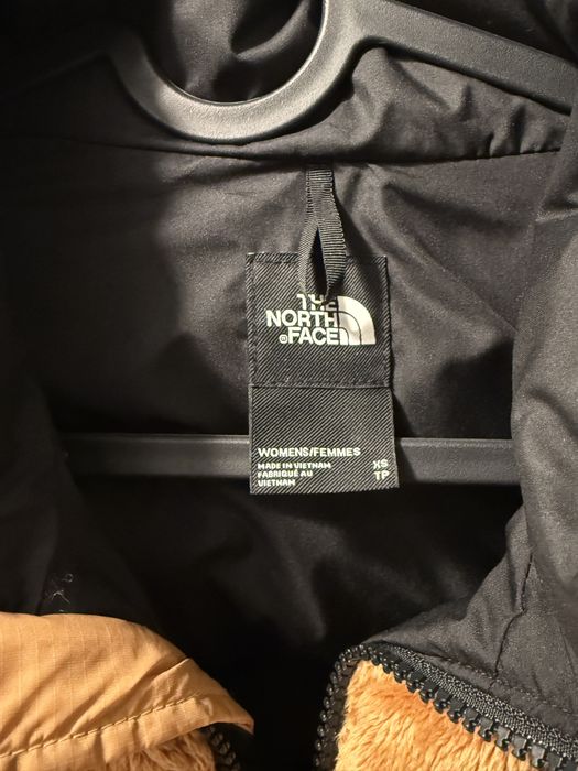 Зимно яке The North Face Versa Velour Nuptse