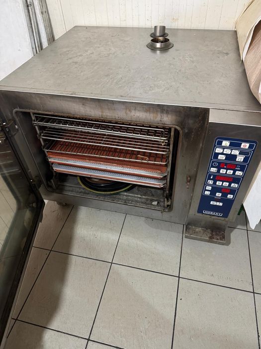 Cuptor electric pentru pizza marca Hobart in sttare foarte buna de fun
