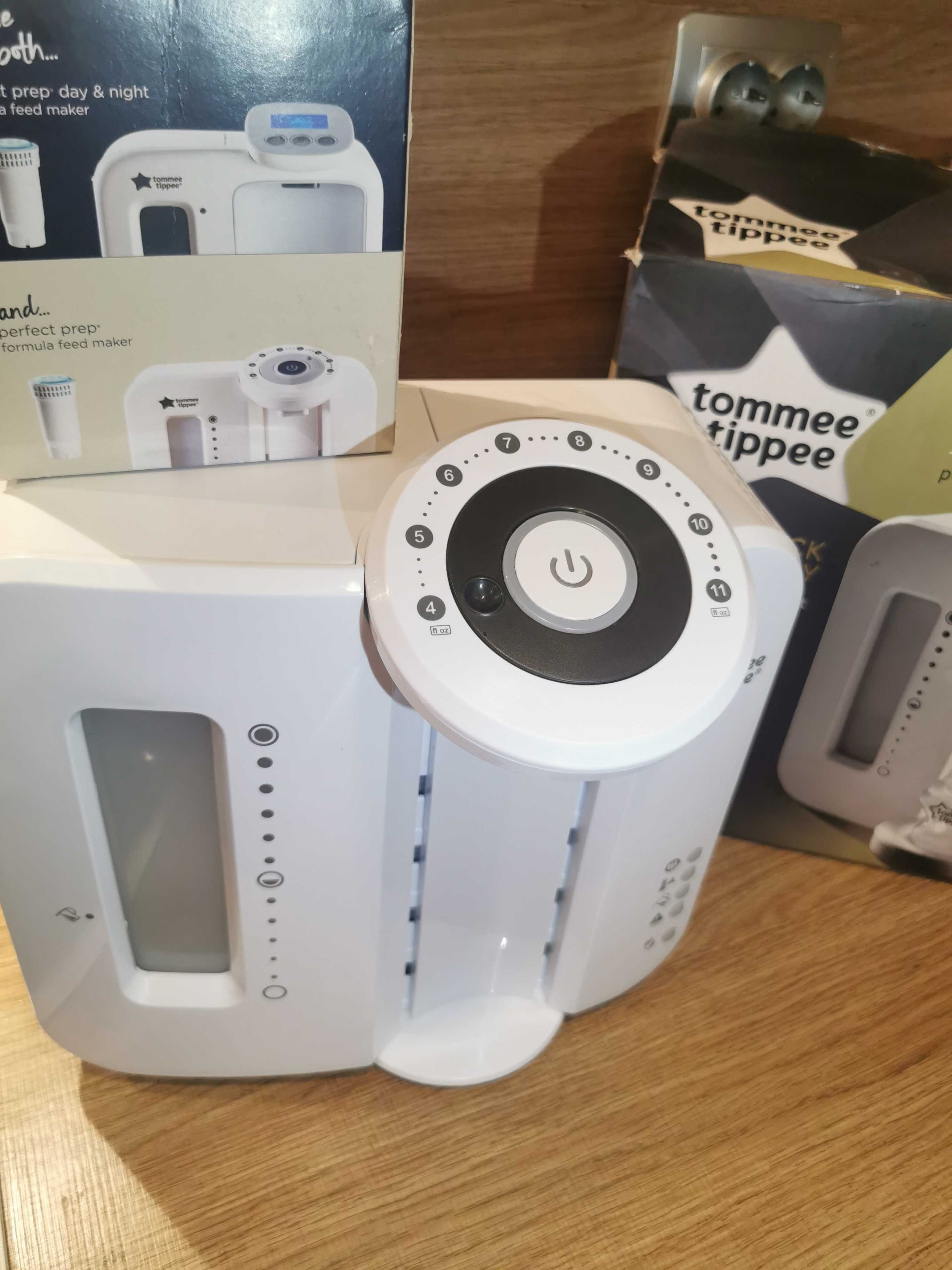 TOMMEE TIPPEE електрически уред за приготвяне на адаптирано мляко