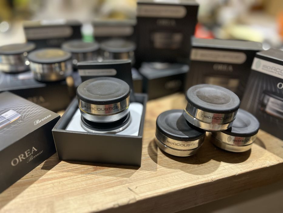 Изолатори IsoAcoustics OREA BRONZE