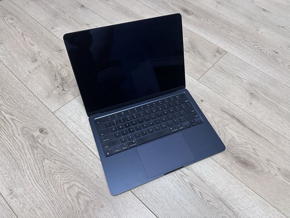 Макбук эир м2 13