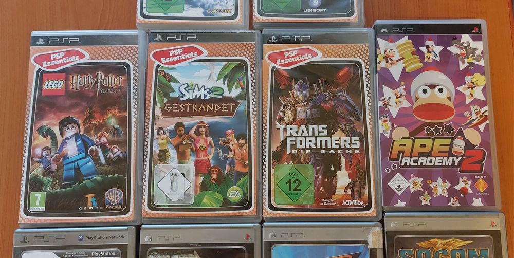 Consola PSP model 3004 cu 10 jocuri incluse