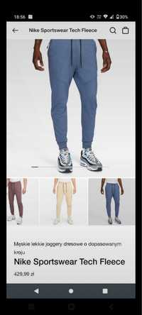 Pantaloni Nike Tech