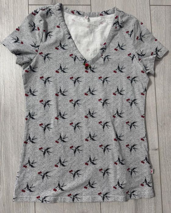 Футболка женская европа