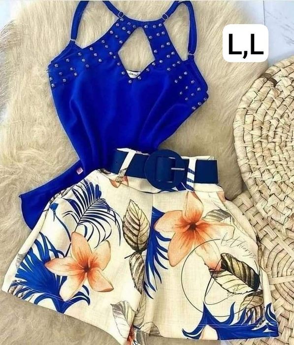 Pantaloni și tricou