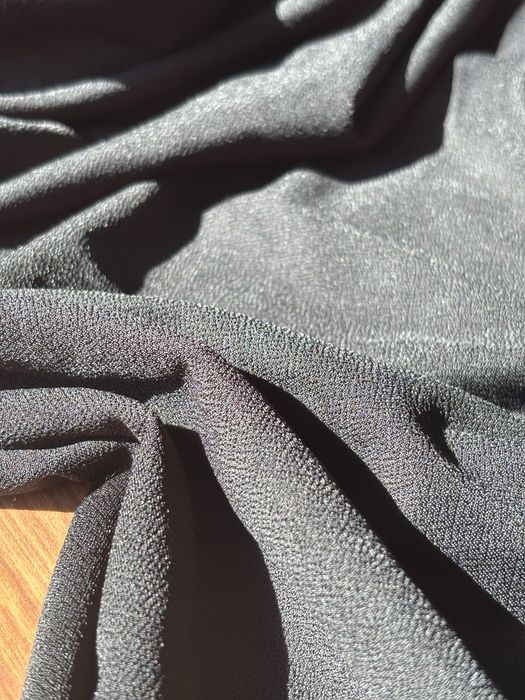 Къса черна рокля - размер S