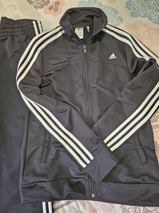 Adidas, спортни екипи