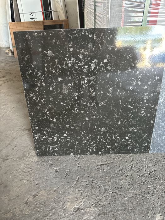 Кафел и керамогранит и керамика