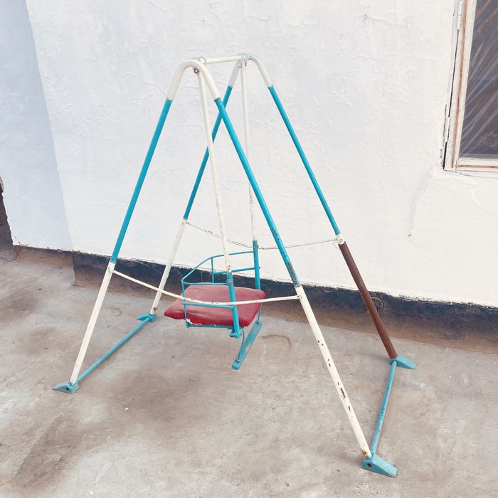 Качеля Темір ССР Жетысайда