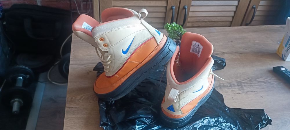 Детски кецове Найк ,номер 38, 60лв.