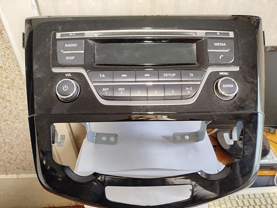 Магнитола (Головное устройство) а/м Nissan