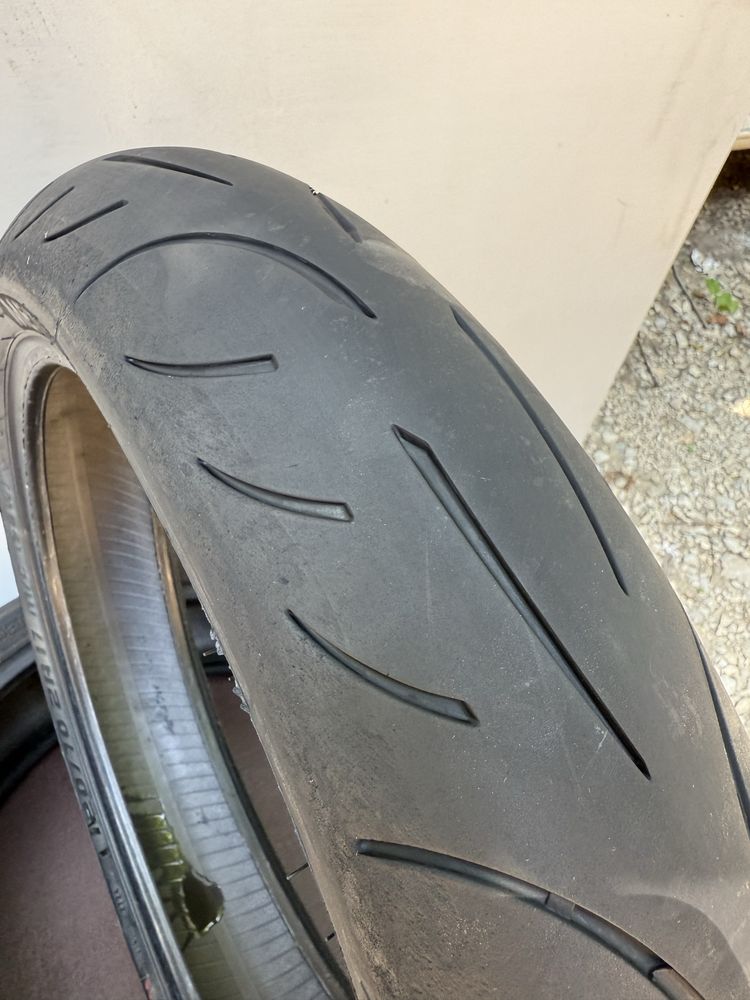 120/70/17 Metzeler m9rr dot 2024