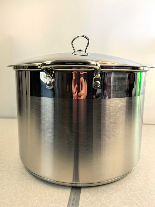 Oala inox 34x24 cm 22 litri cu capac metal 260 lei