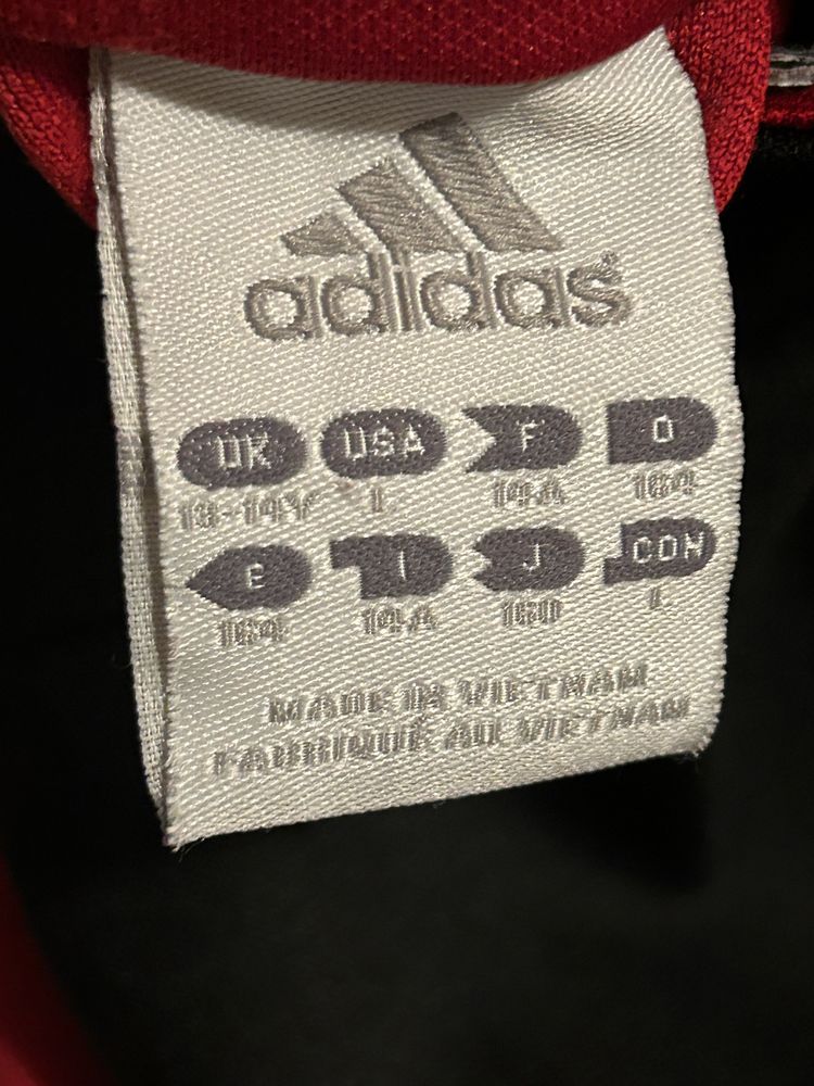 ADIDAS връхна спортна блуза