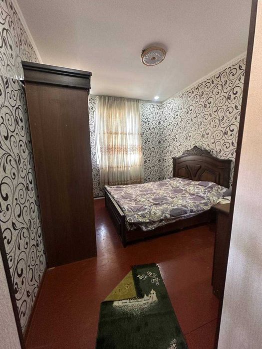 улица Мухтор Ашрафий 2.8 соток 7 комнат с ремонтом, дом Угловой