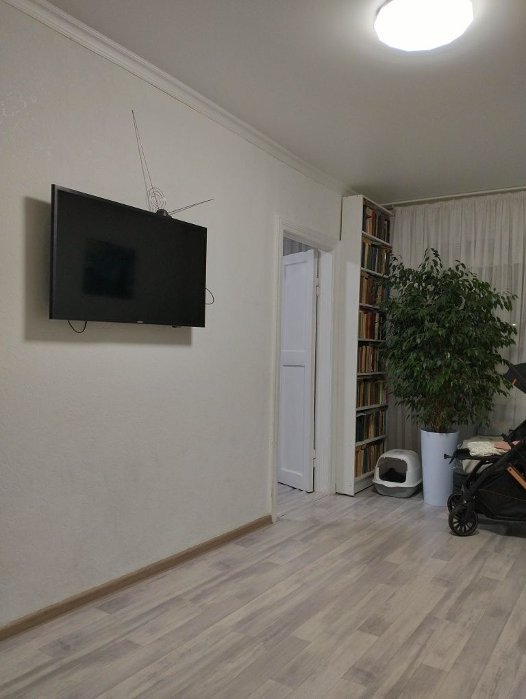 Обмен 2кв на 1кв с вашей доплатой