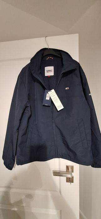 De vânzare Jacheta Tommy Jeans, originala, noua cu eticheta, mărime S