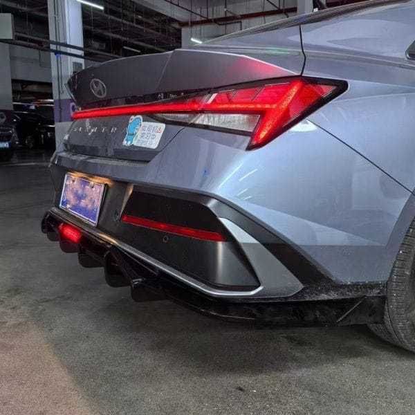 Диффузор заднего бампера Hyundai Elantra 2023+ тюнинг накладка обвес