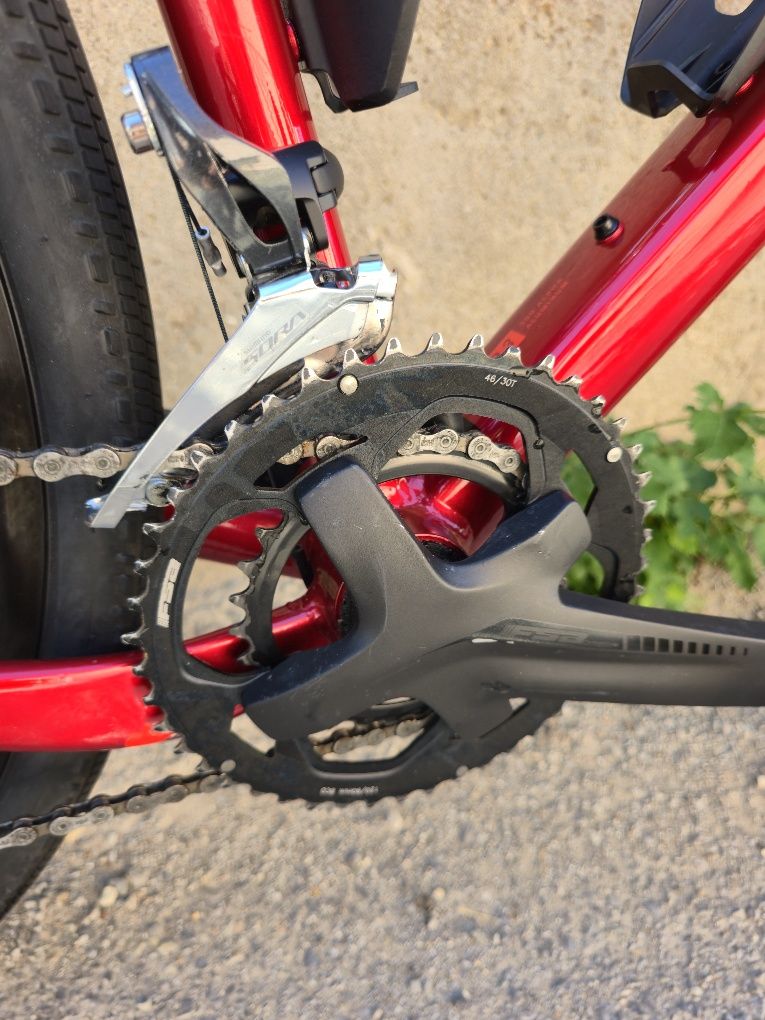 Trek Checkpoint Гравел 61см Дискови 2x9 скорости Shimano Sora Като нов
