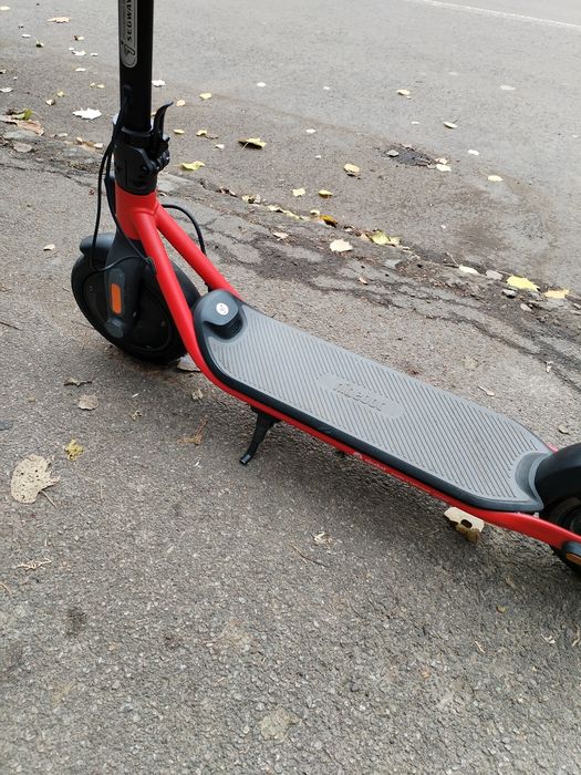 Trotineta electrica ninebot