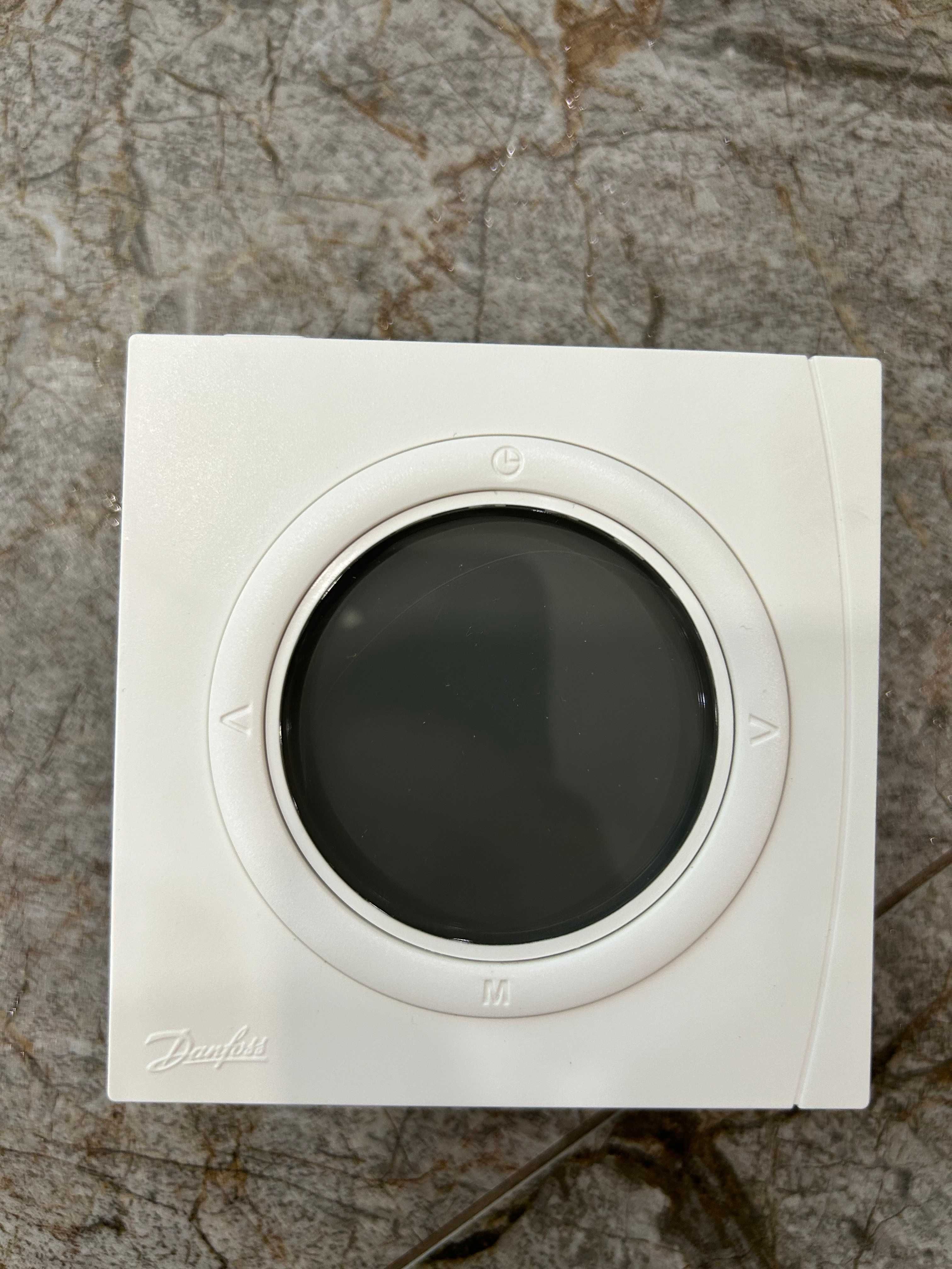 термостат DANFOSS Basic Plus2 WT-P 088U0625