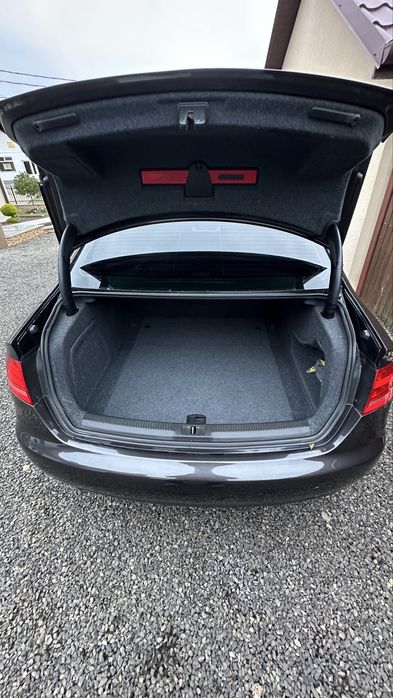 Audi A4 b8 anul 2008