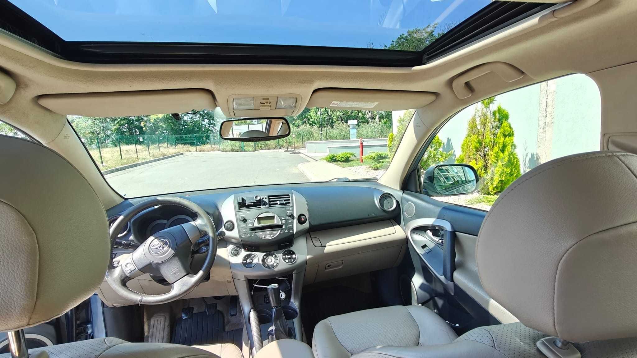 Toyota RAV4 Unic proprietar Benzina GPL consum redus stare foarte buna
