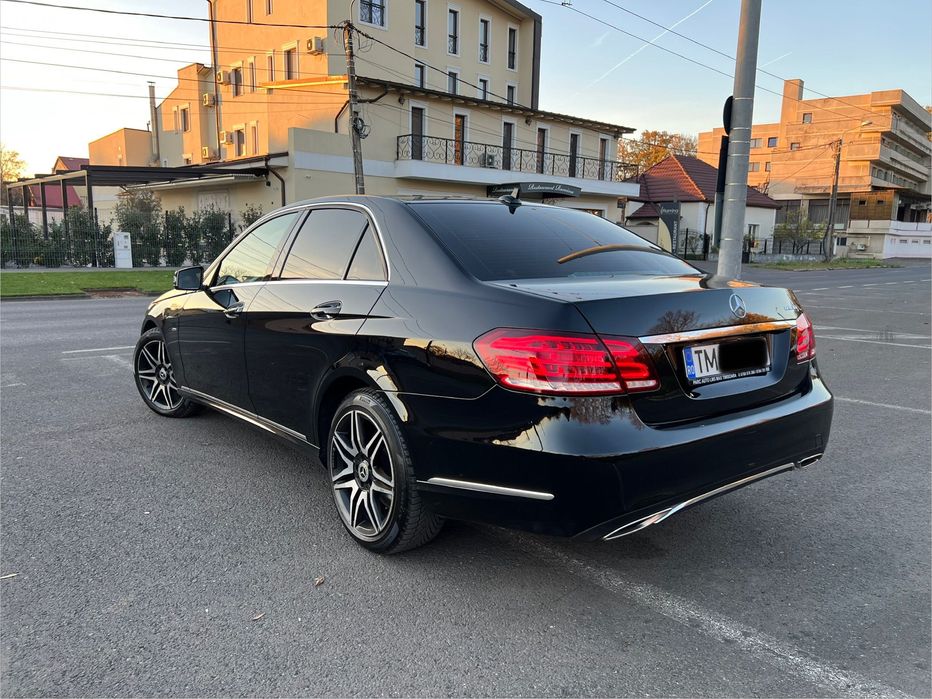 Mercedes E200d/Limuzina/Automatic/2016