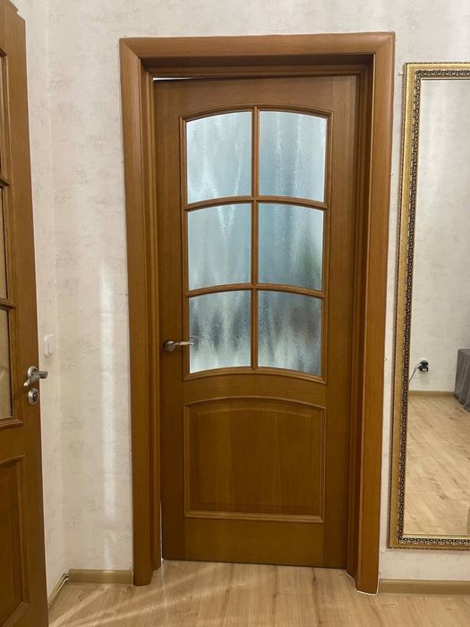 Продам межкомнатные двери