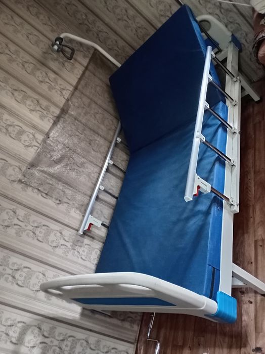 Продам кровать для лежачих больных