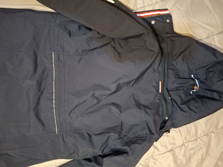 Jean Paul  Ново дамско туристическо яке ветровка М размер